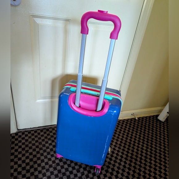 DISNEY PRINCESS SUITCASE - Picture 3 of 3